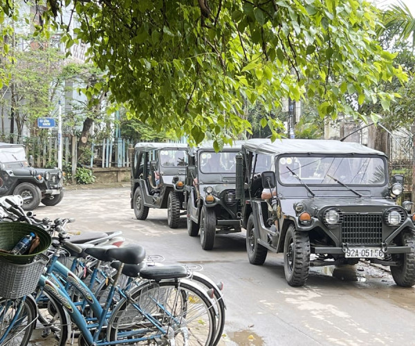 Son Tra Peninsula Jeep Tour